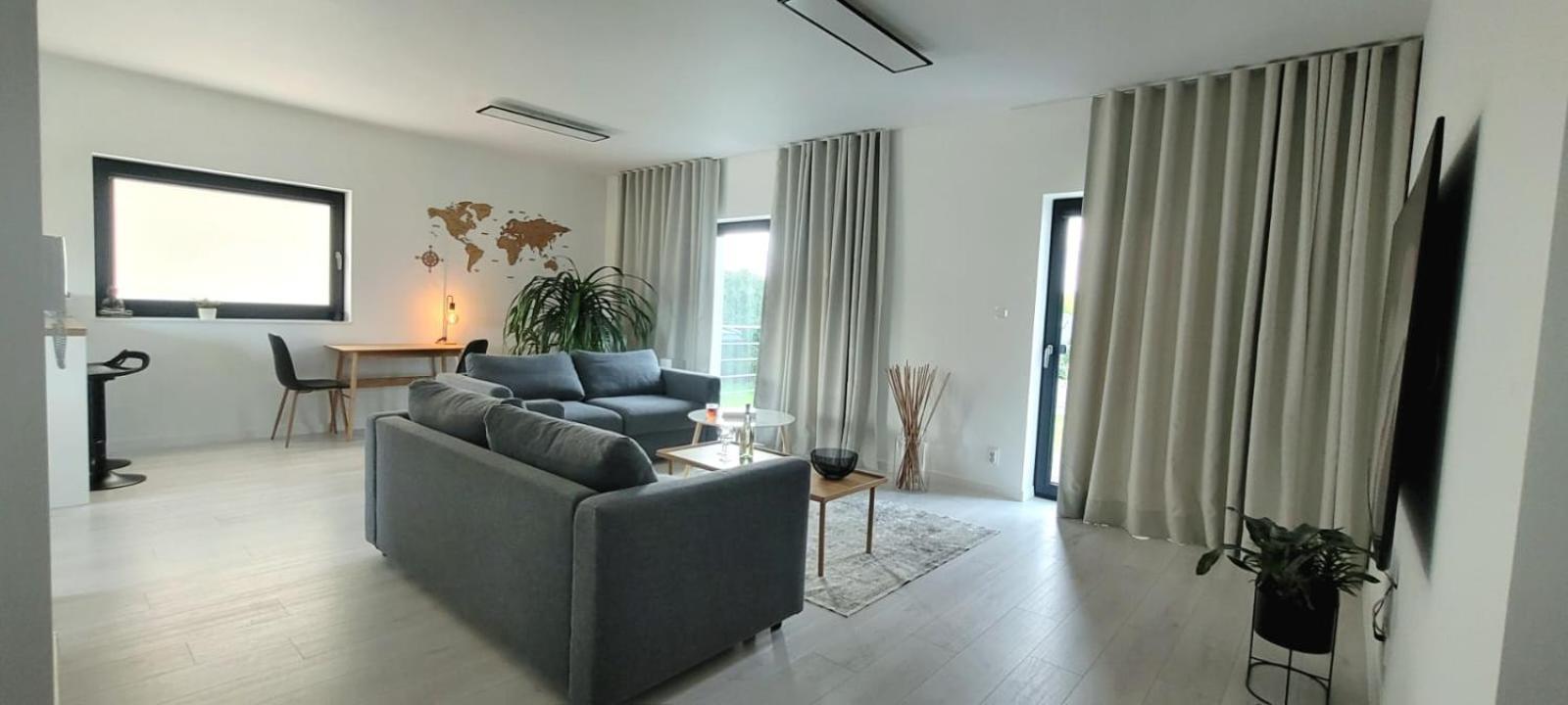 Bast 17 Dom Duzy Parking , Mandoria , Ptak , 2 Sypialnie Lub 1 Sypialnia, Taras , Autostrada A1, Kalinowskiego 17E Wifi Лодзь Экстерьер фото