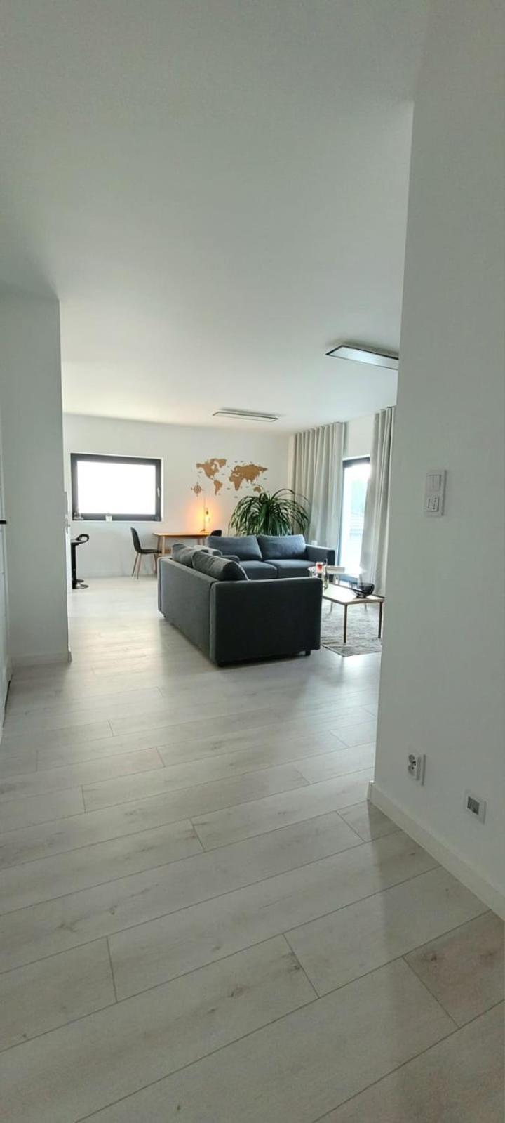 Bast 17 Dom Duzy Parking , Mandoria , Ptak , 2 Sypialnie Lub 1 Sypialnia, Taras , Autostrada A1, Kalinowskiego 17E Wifi Лодзь Экстерьер фото