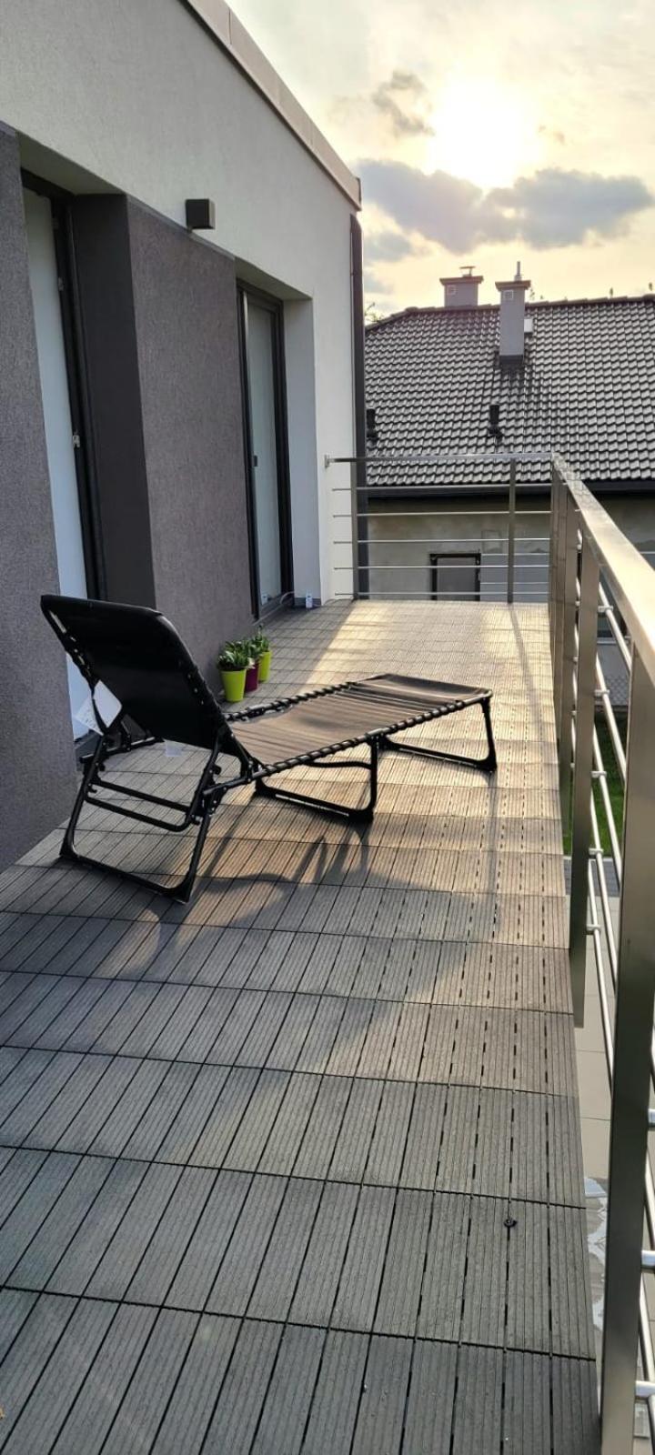 Bast 17 Dom Duzy Parking , Mandoria , Ptak , 2 Sypialnie Lub 1 Sypialnia, Taras , Autostrada A1, Kalinowskiego 17E Wifi Лодзь Экстерьер фото